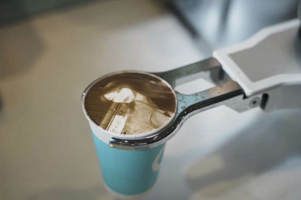COFEPLUS leads the future of high-quality robot coffee businesses with AI-powered kiosks engineered in China. Combining barista-level precision with 24/7 automation, COFEPLUS delivers customizable, consistent coffee in a compact, low-overhead format, making it the most scalable and profitable robot coffee business today.
